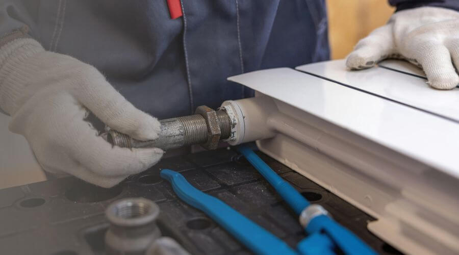 Expert burst pipe repair services in Leonard, MI